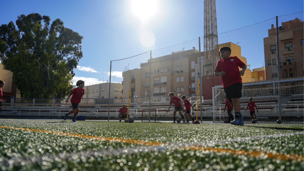 Cómo adaptar el entrenamiento al frío: Estrategias y recomendaciones